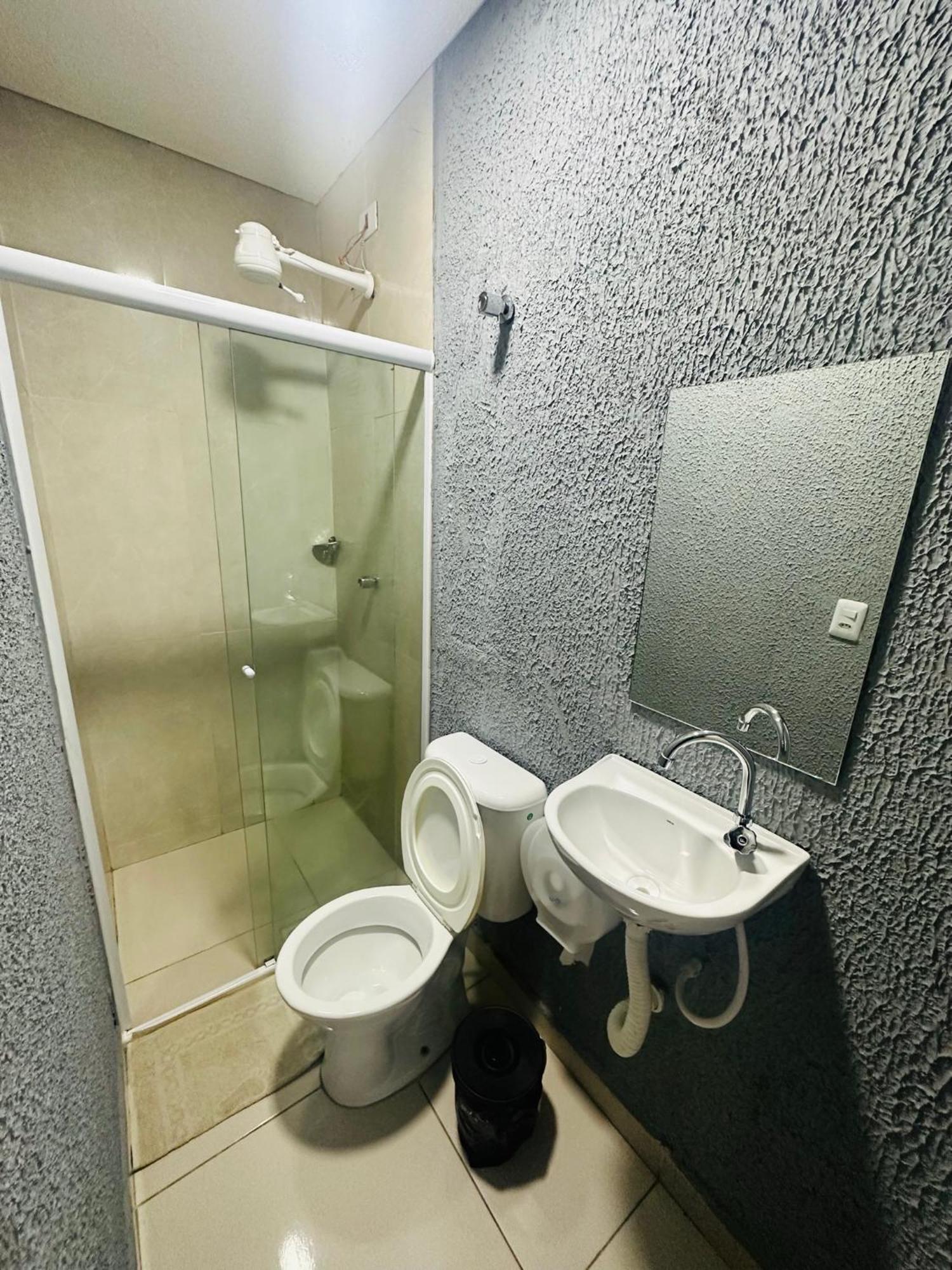 On Hostel II Gru Aeroporto Translado 24 Hs Гуарульюс Экстерьер фото
